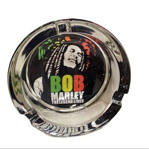 NWOT Bob Marley The Legend Lives Glass Ashtray